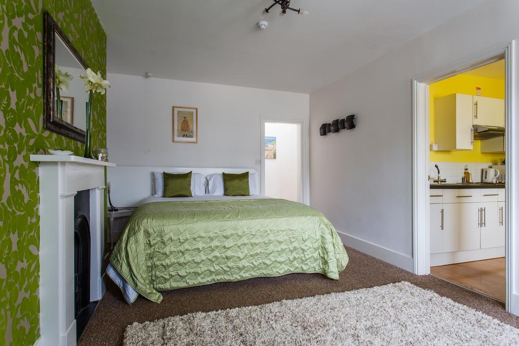 The Guesthouse East Eastbourne Eksteriør billede