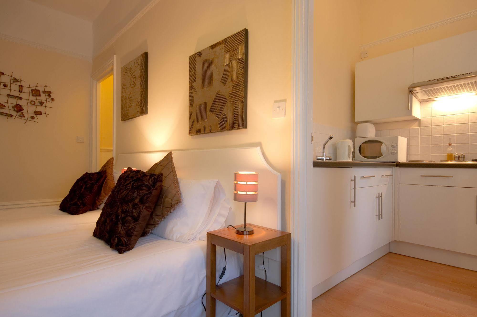 The Guesthouse East Eastbourne Eksteriør billede