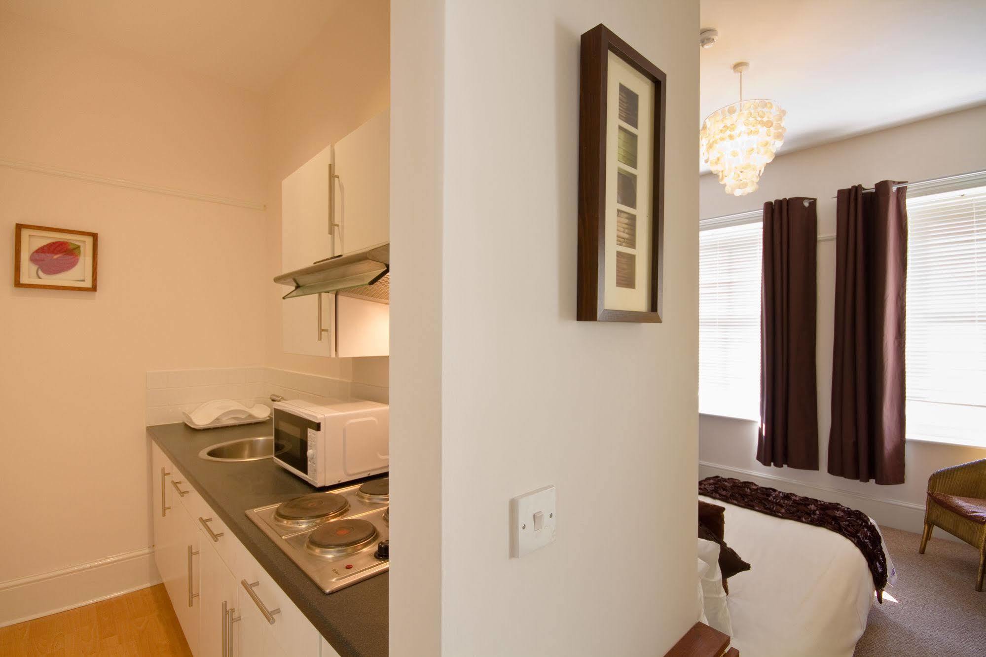 The Guesthouse East Eastbourne Eksteriør billede